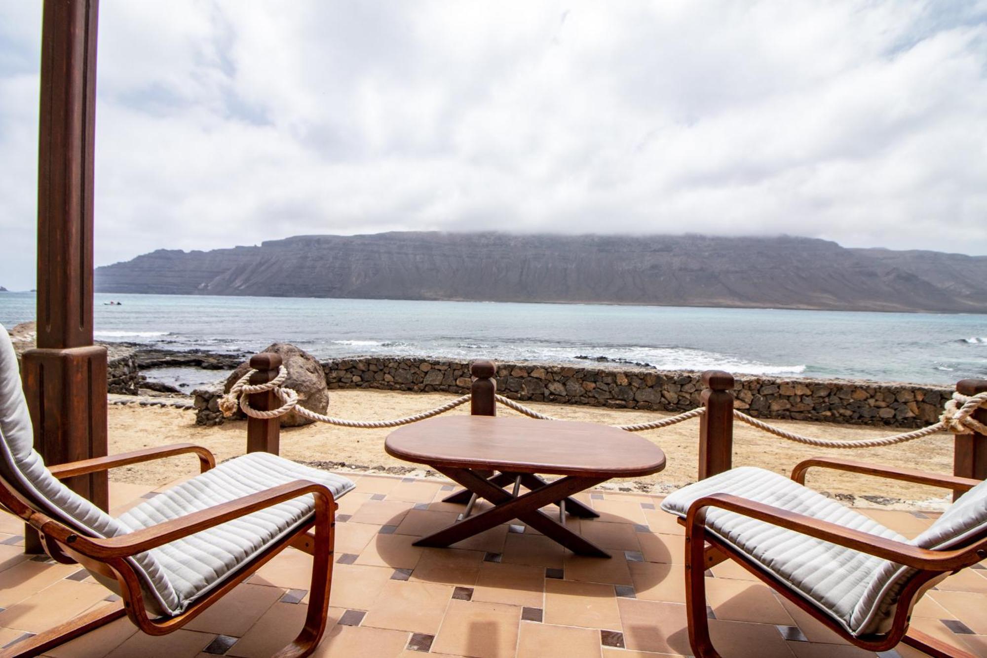 Flor De Cactus, La Graciosa Villa กาเลตา เด เซโบ ภายนอก รูปภาพ
