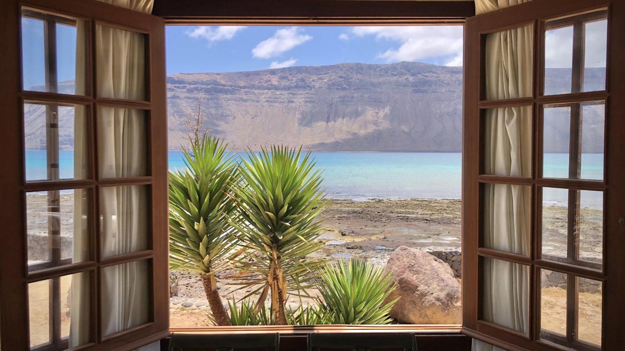 Flor De Cactus, La Graciosa Villa กาเลตา เด เซโบ ภายนอก รูปภาพ