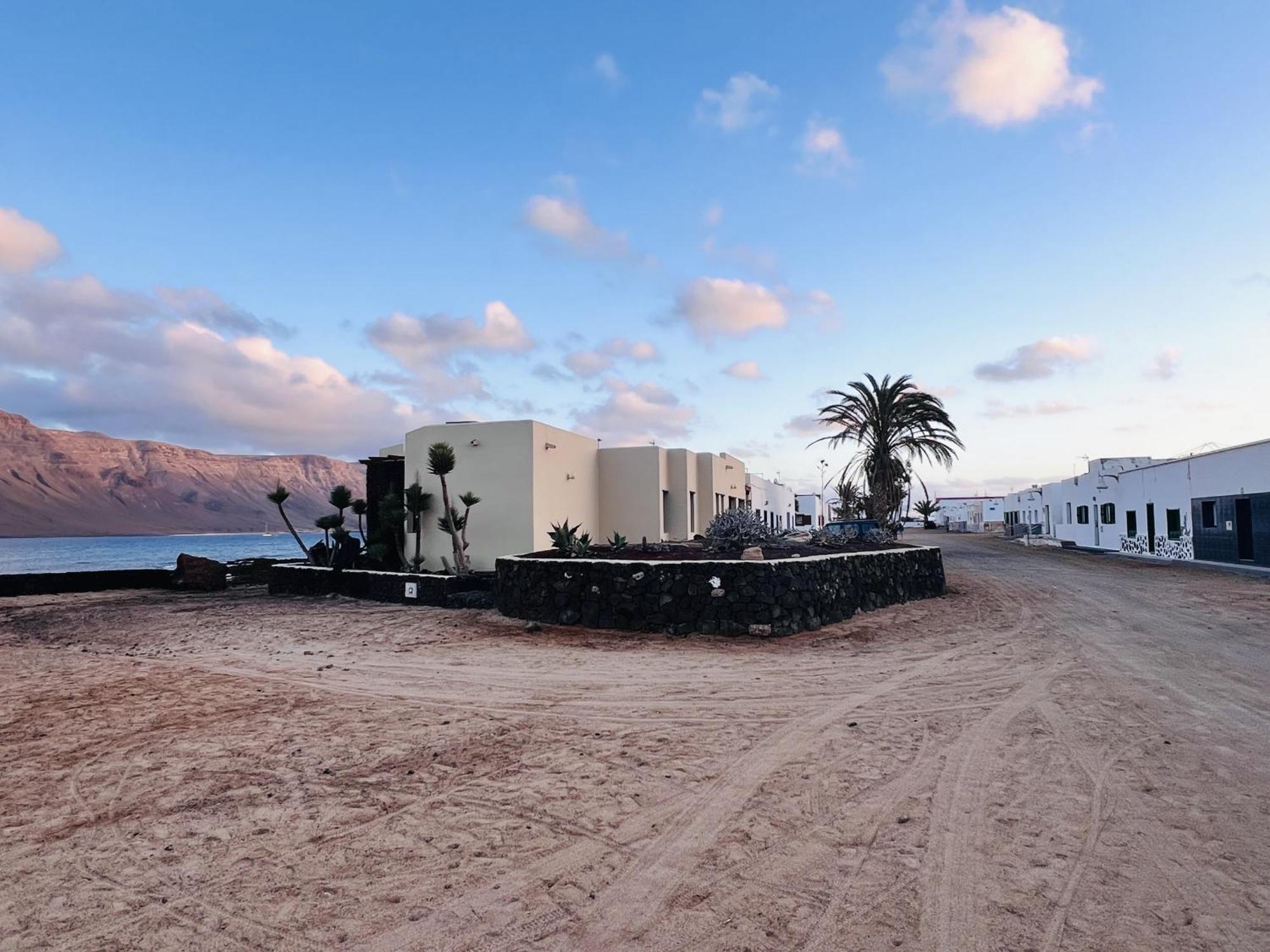 Flor De Cactus, La Graciosa Villa กาเลตา เด เซโบ ภายนอก รูปภาพ